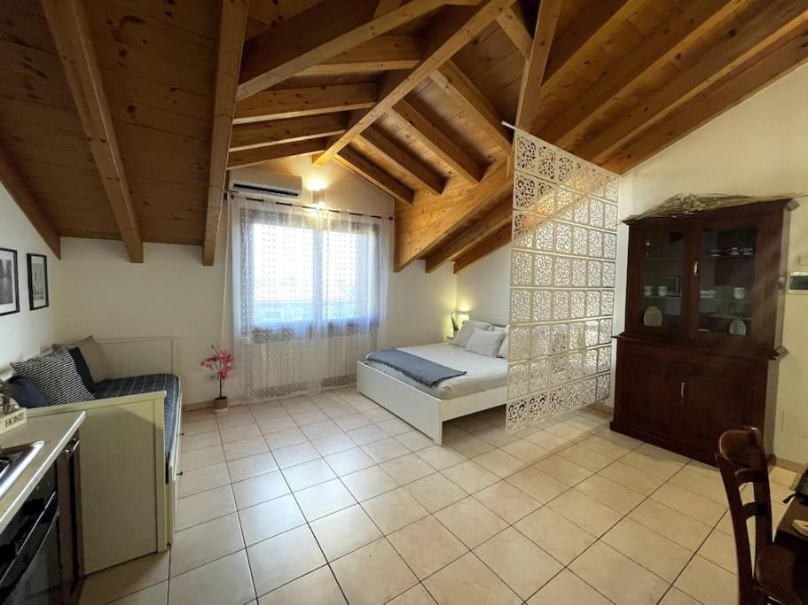Mansarda Antica Milano Apartment